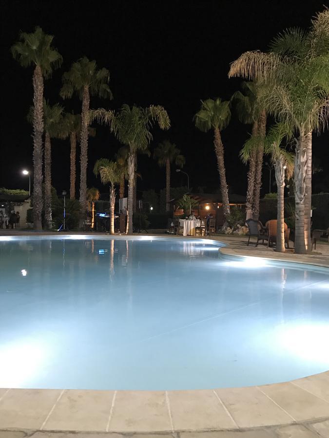 מנדוריה Villaggio Turistico Malibuu מראה חיצוני תמונה