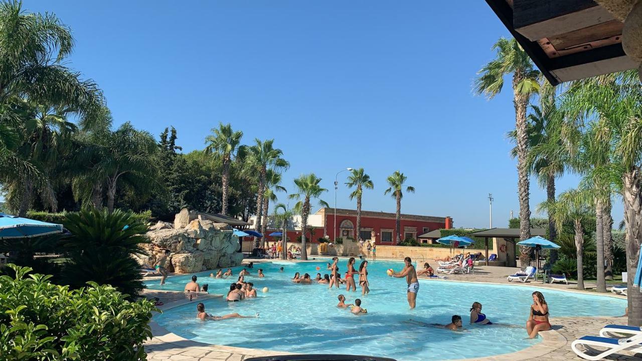 מנדוריה Villaggio Turistico Malibuu מראה חיצוני תמונה